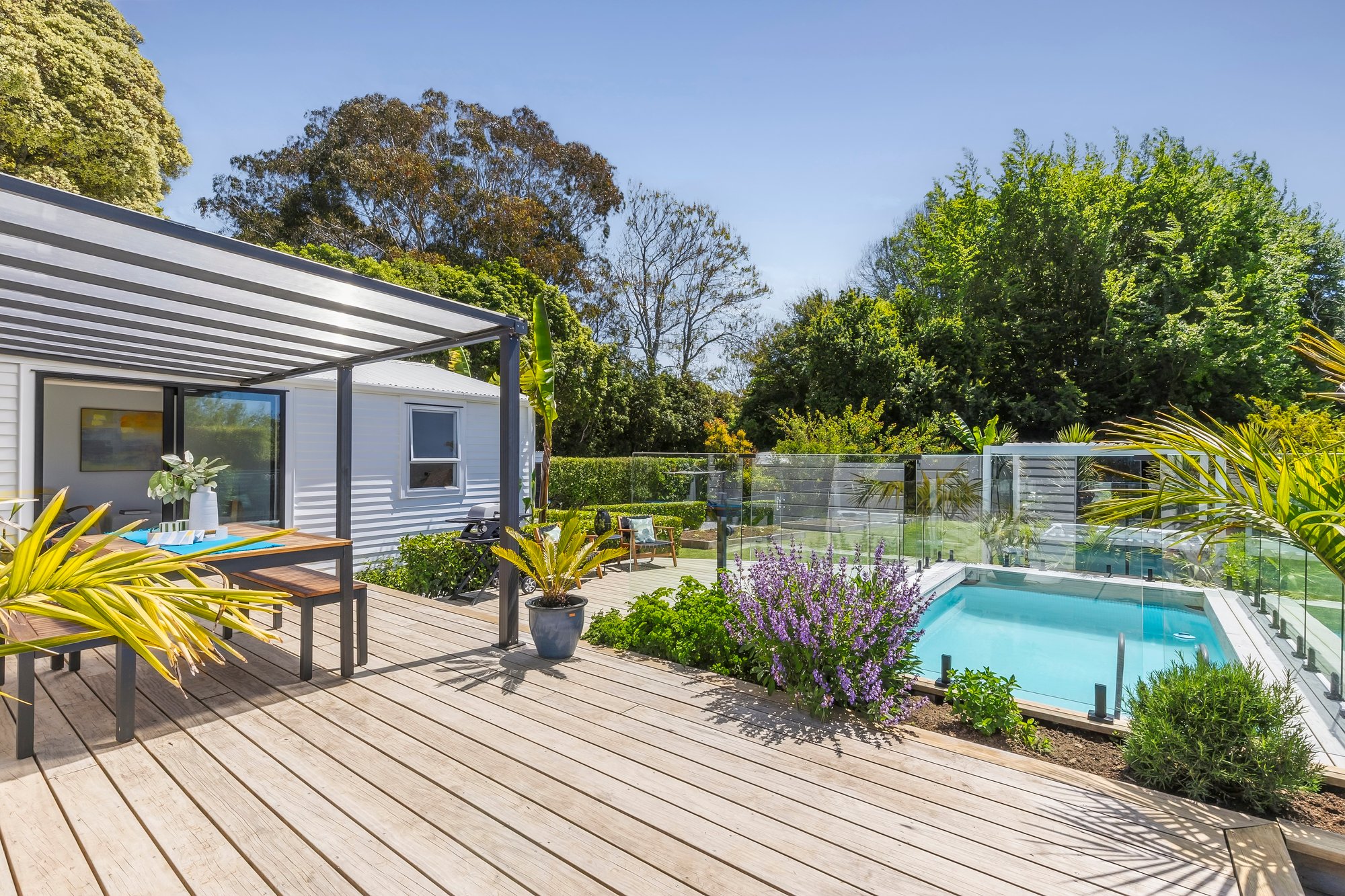 Real Estate Photography pool backyard