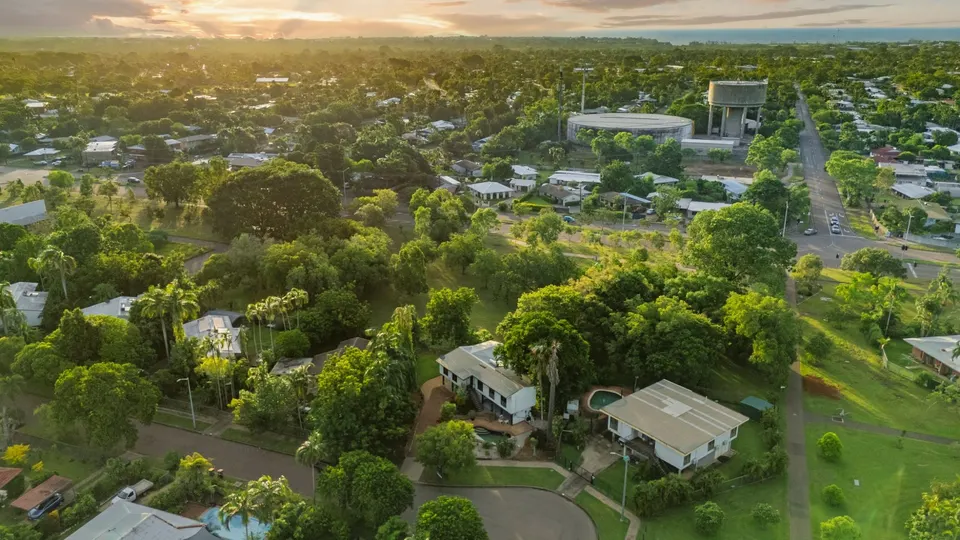 Aerial Photography, Anula