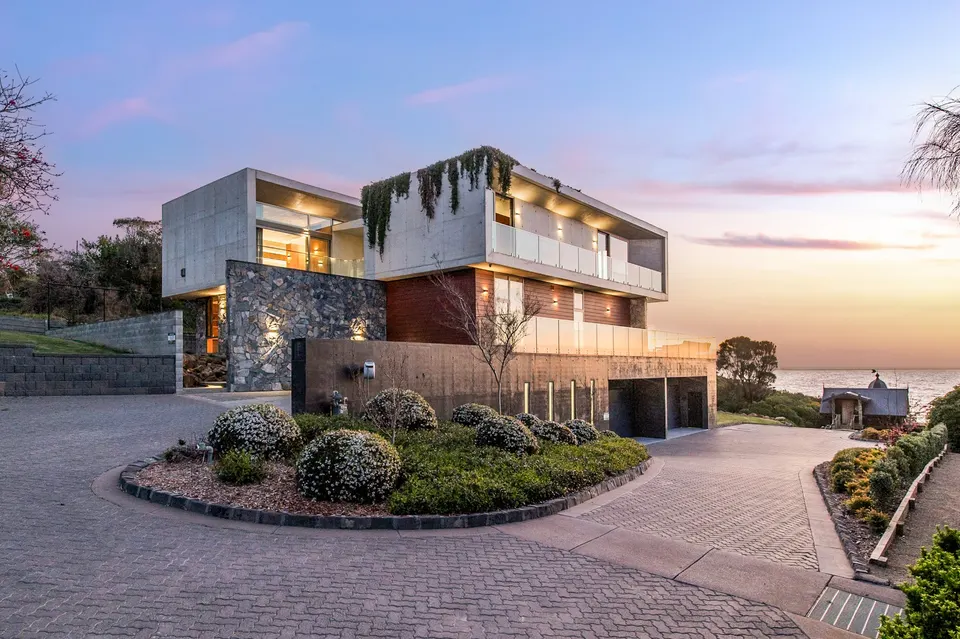 Twilight, Frankston South