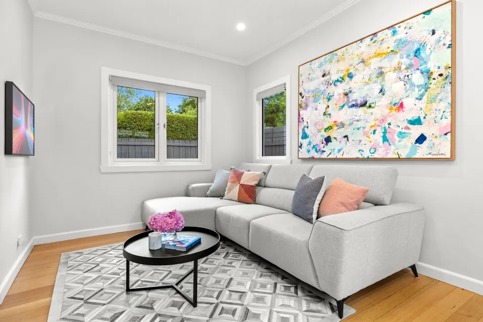 Maximum Colour, Huntingdale