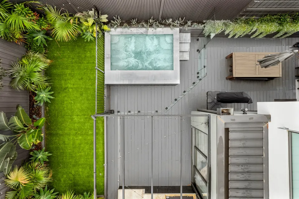 Pool & Landscaping, Bentleigh East